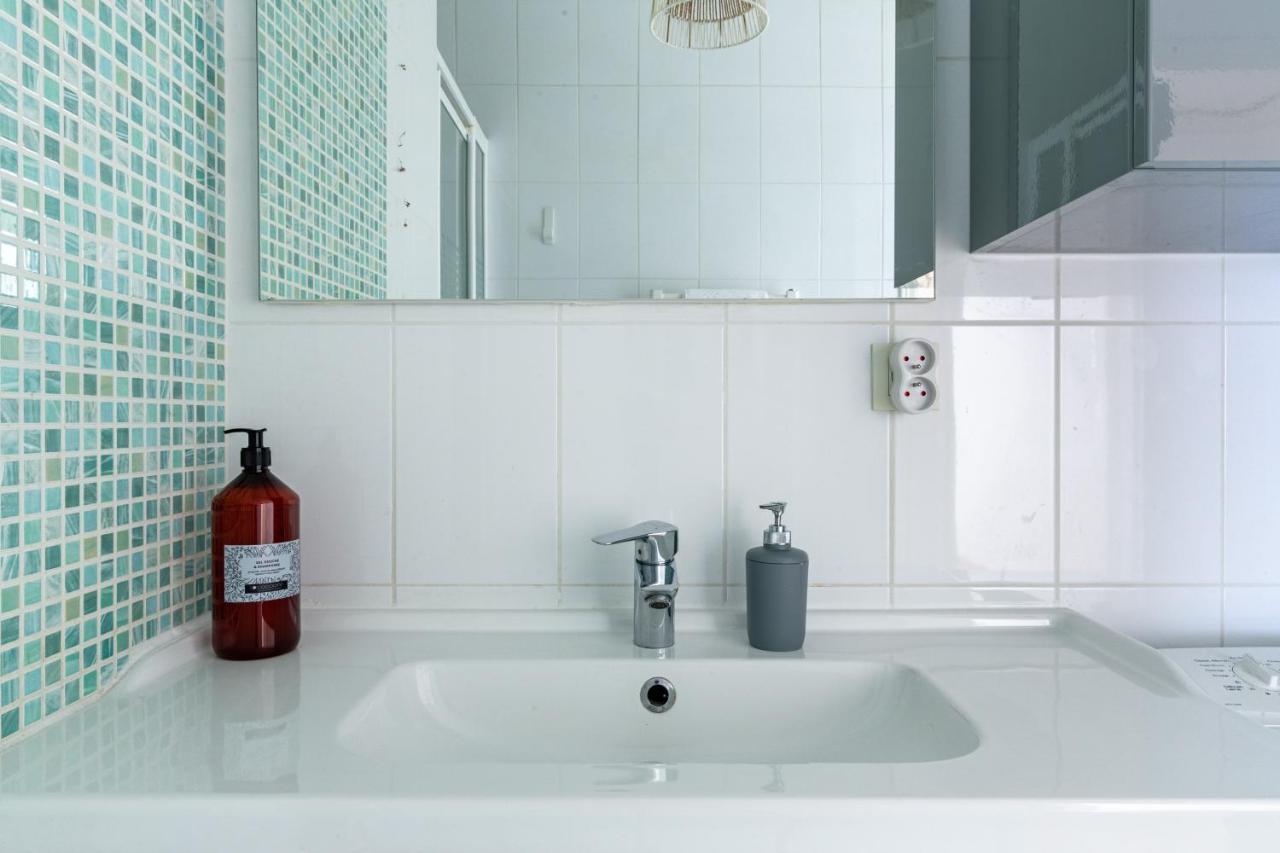 L'Echappee Belle - T2 Au Coeur De Nantes Apartment Екстериор снимка